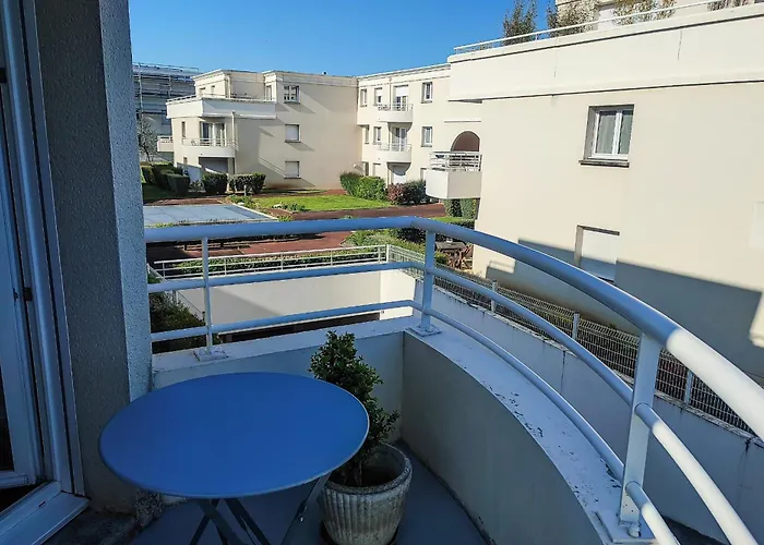 Lägenhet Large In Center